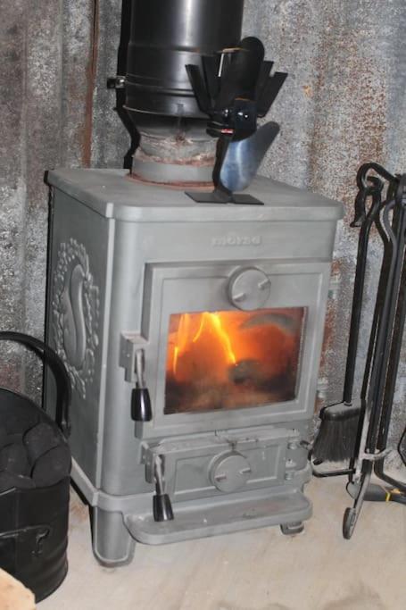 Villa The Scullery - A Quirky Annex With Wood Fire Huddersfield Exterior foto