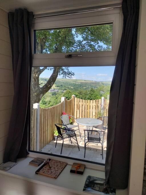 Villa The Scullery - A Quirky Annex With Wood Fire Huddersfield Exterior foto
